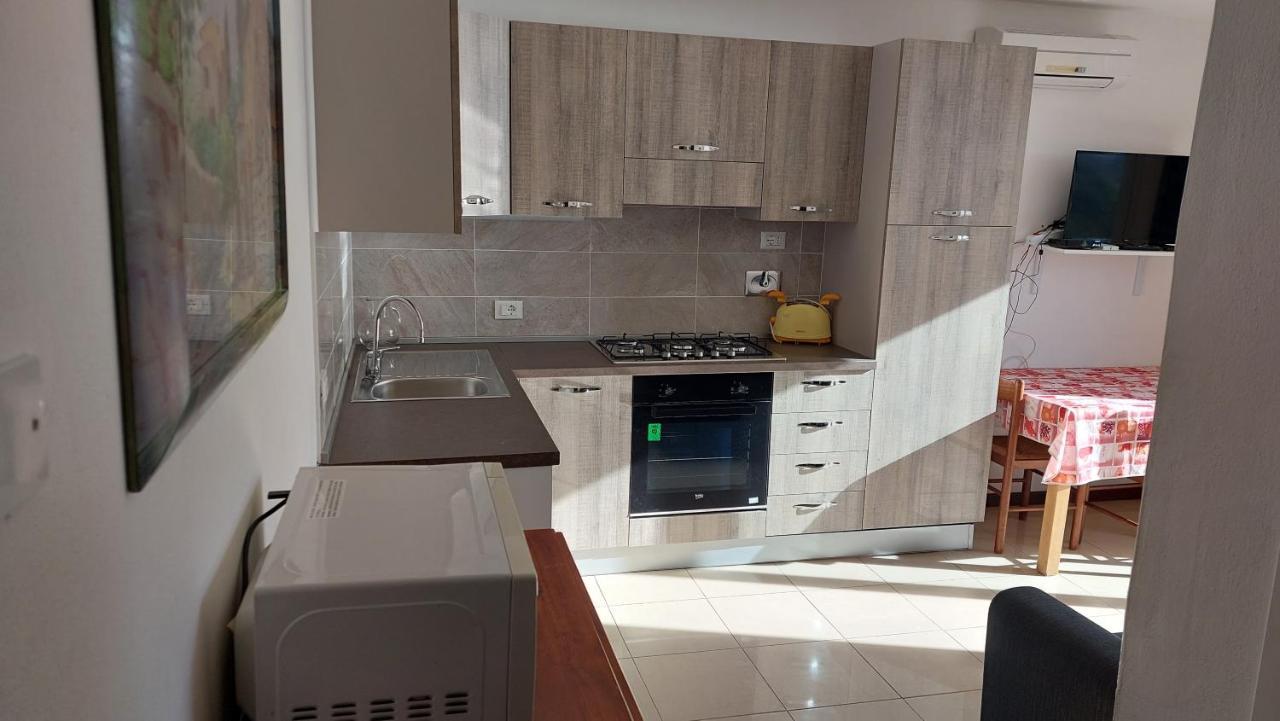 Villa Del Mare Ligure Elvezia Santo Stefano al Mare Eksteriør billede