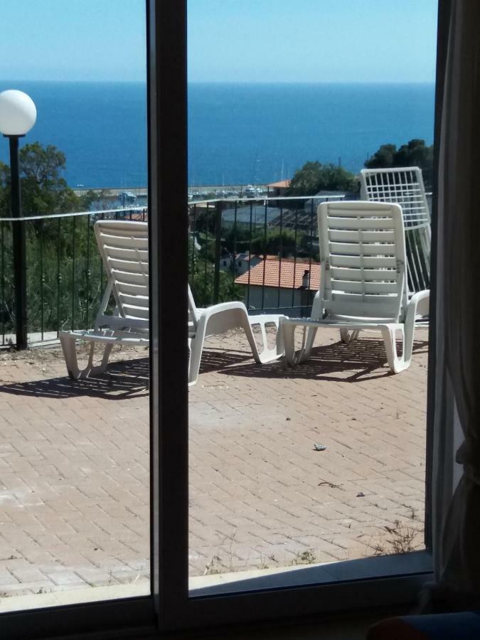 Villa Del Mare Ligure Elvezia Santo Stefano al Mare Eksteriør billede