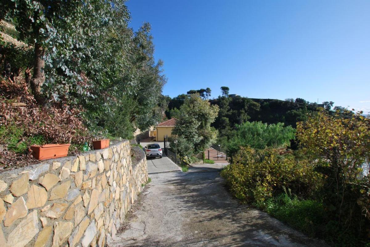 Villa Del Mare Ligure Elvezia Santo Stefano al Mare Eksteriør billede